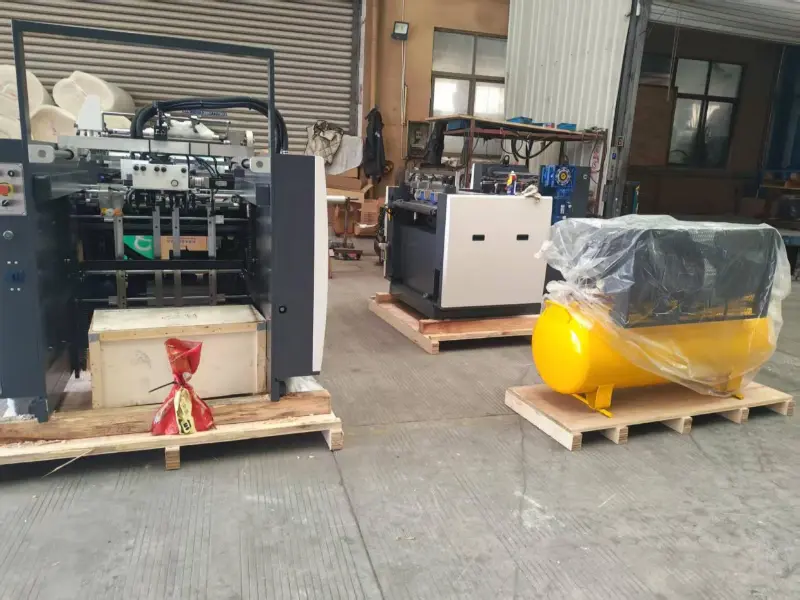 Nov avtomatski stroj za laminiranje pred nanosom Star YFMA-760 bo kmalu odposlan stranki v Savdski Arabiji.