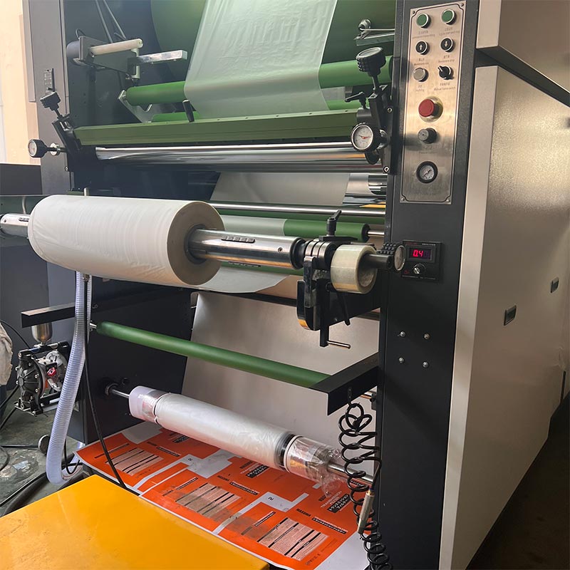 FHS-1050/1300 Stroj za hladno in vroče laminiranje